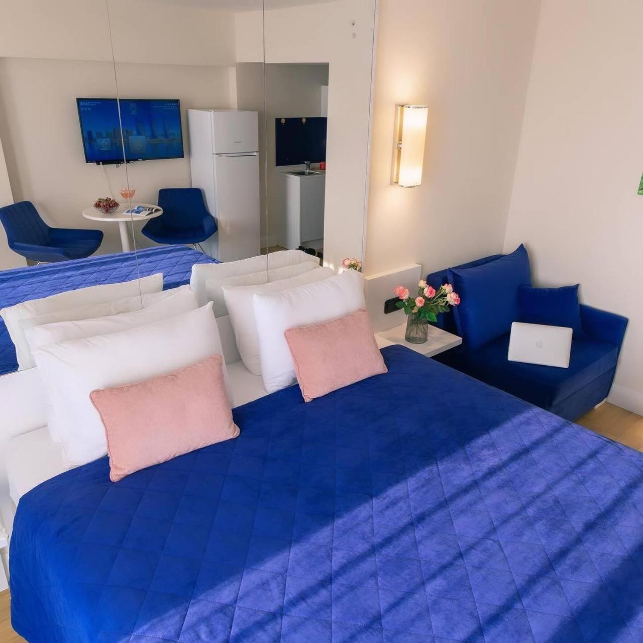 Orbi City Amazing Apartments Батуми Экстерьер фото