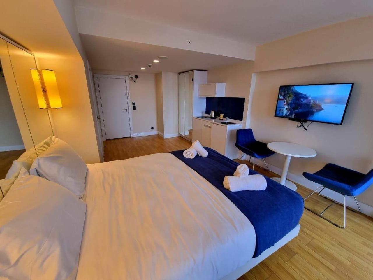 Orbi City Amazing Apartments Батуми Экстерьер фото