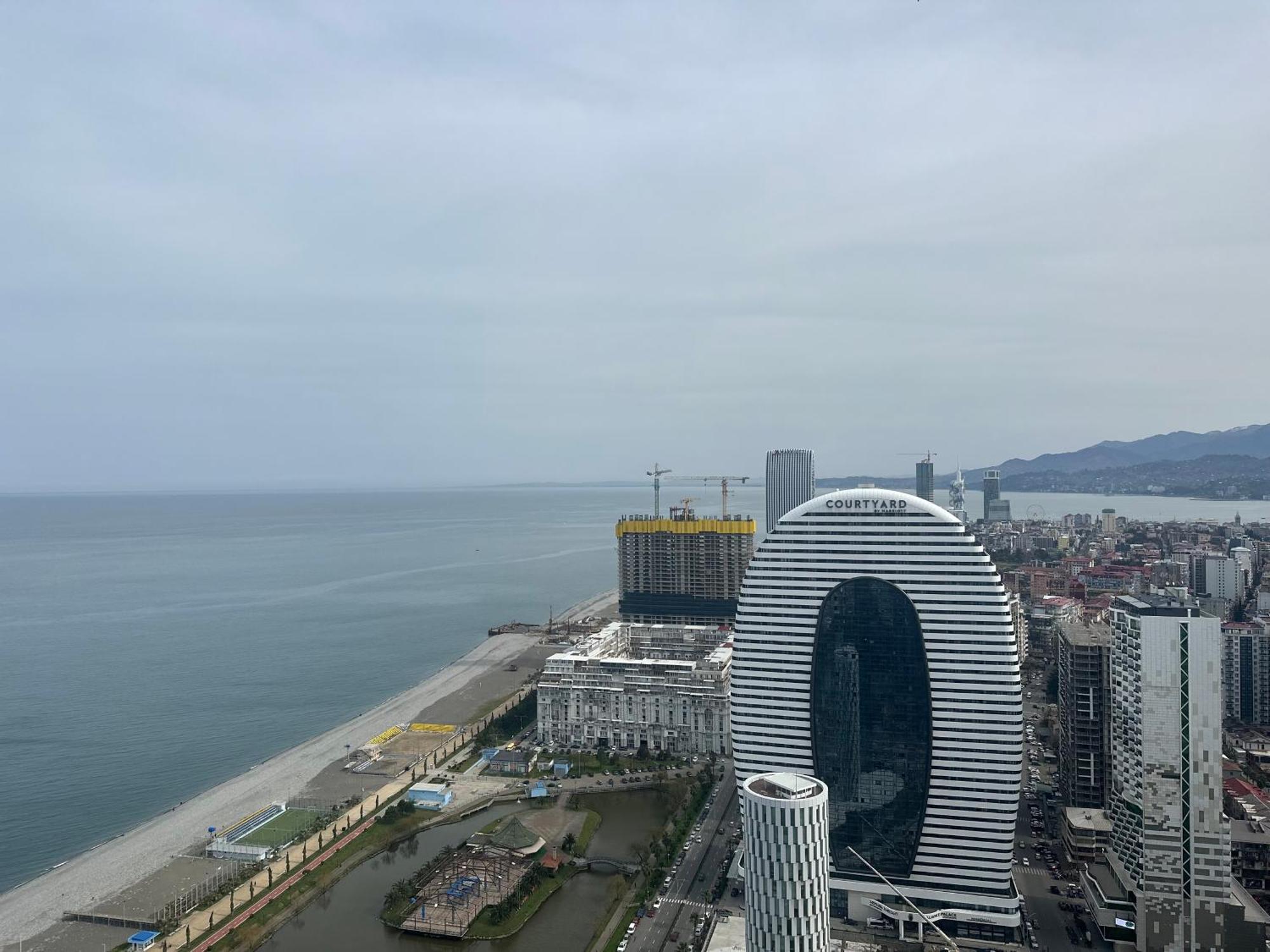 Orbi City Amazing Apartments Батуми Экстерьер фото