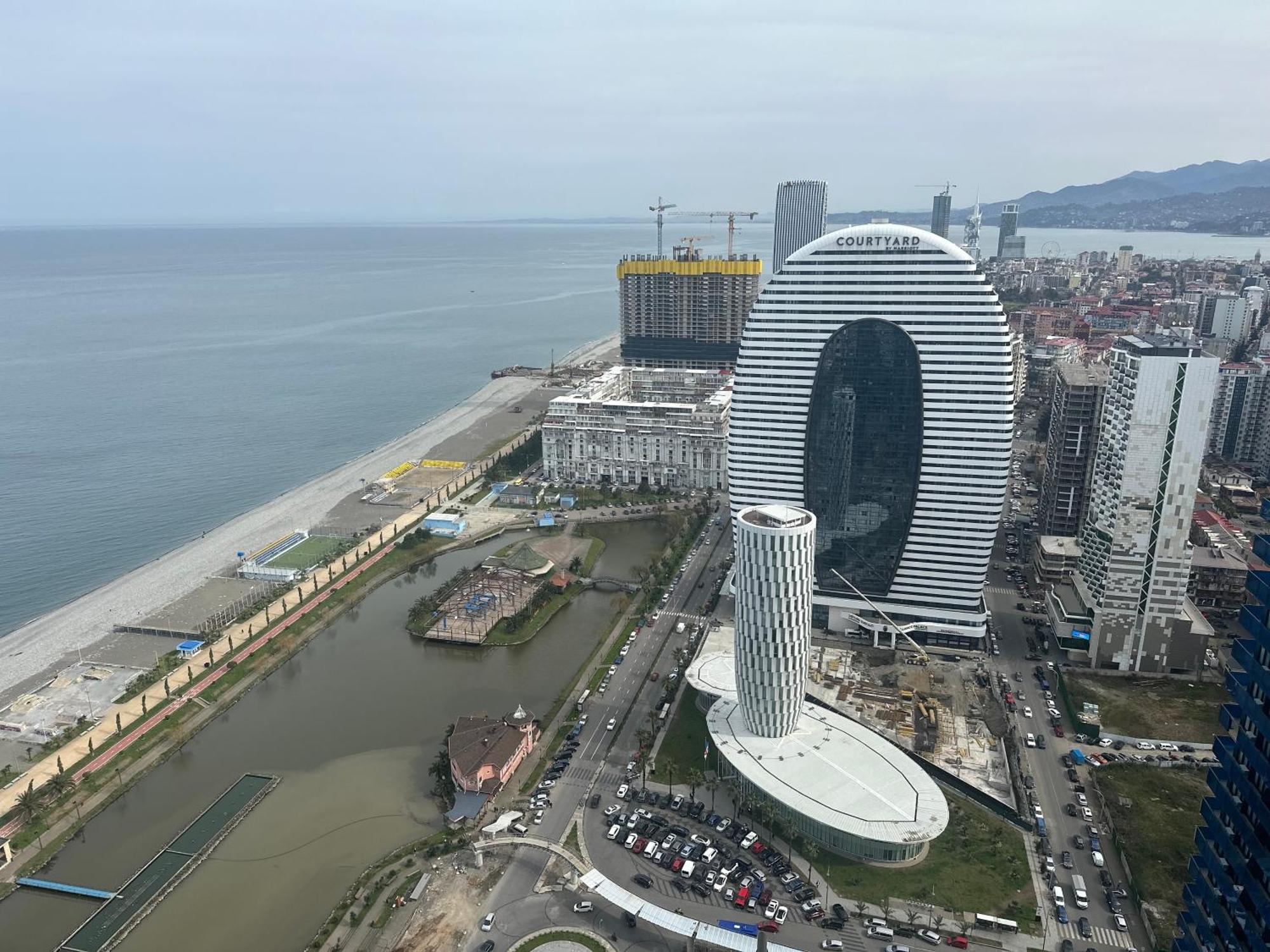 Orbi City Amazing Apartments Батуми Экстерьер фото