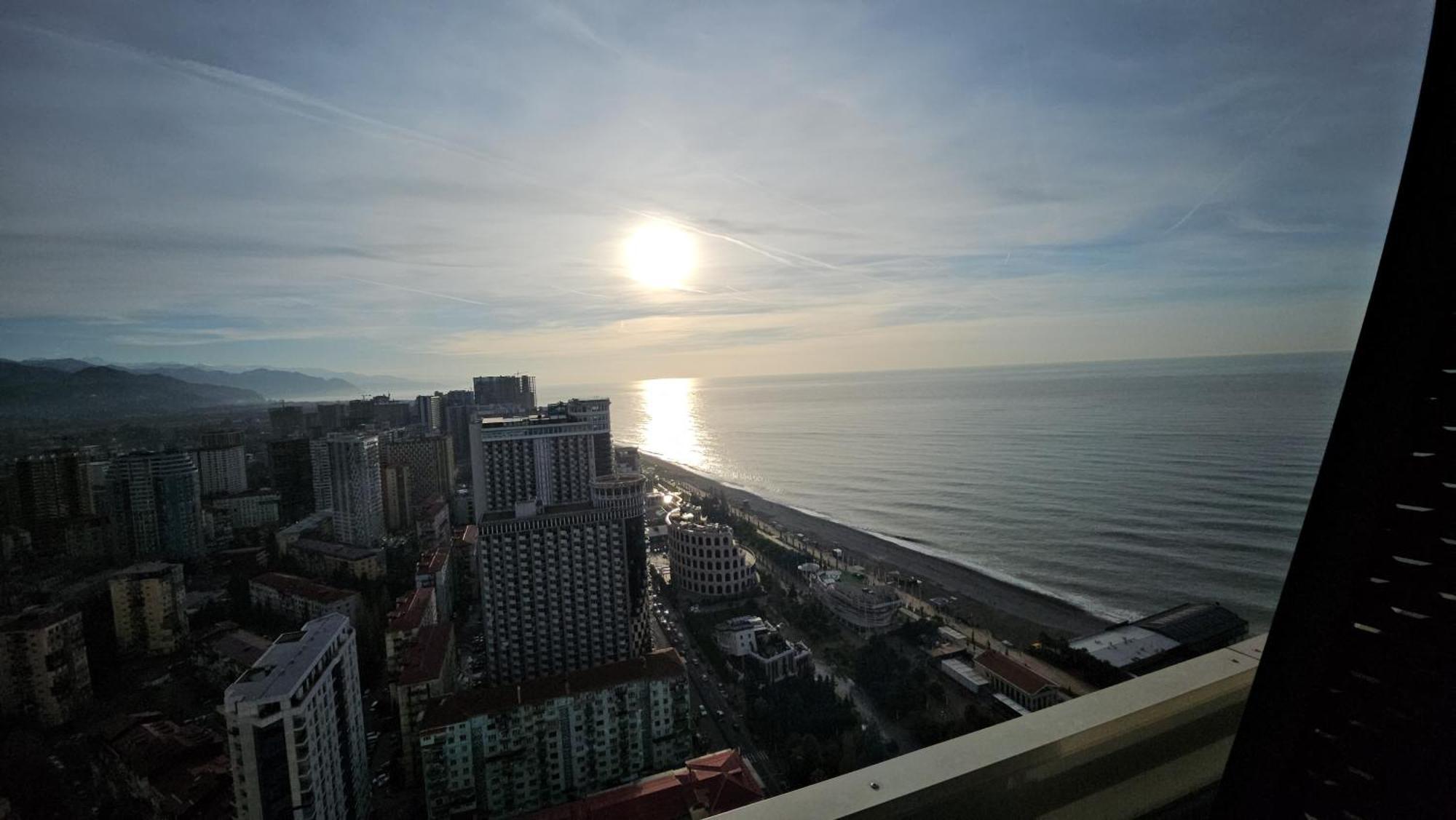 Orbi City Amazing Apartments Батуми Экстерьер фото